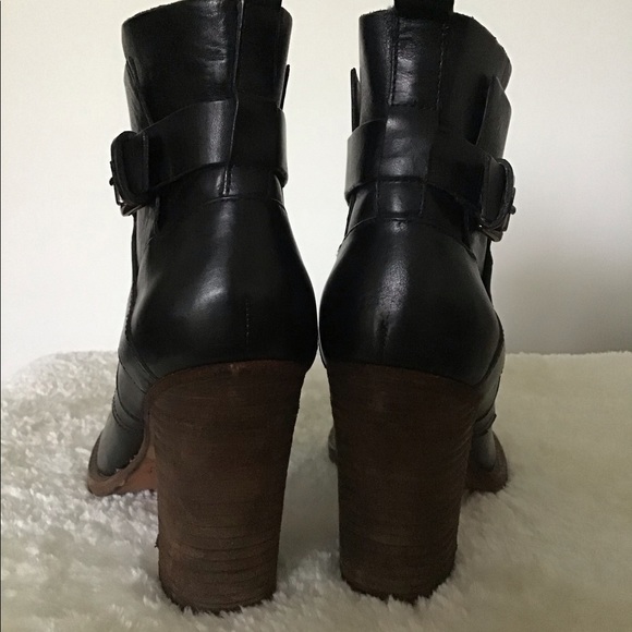 BELLE booties - Picture 9 of 12